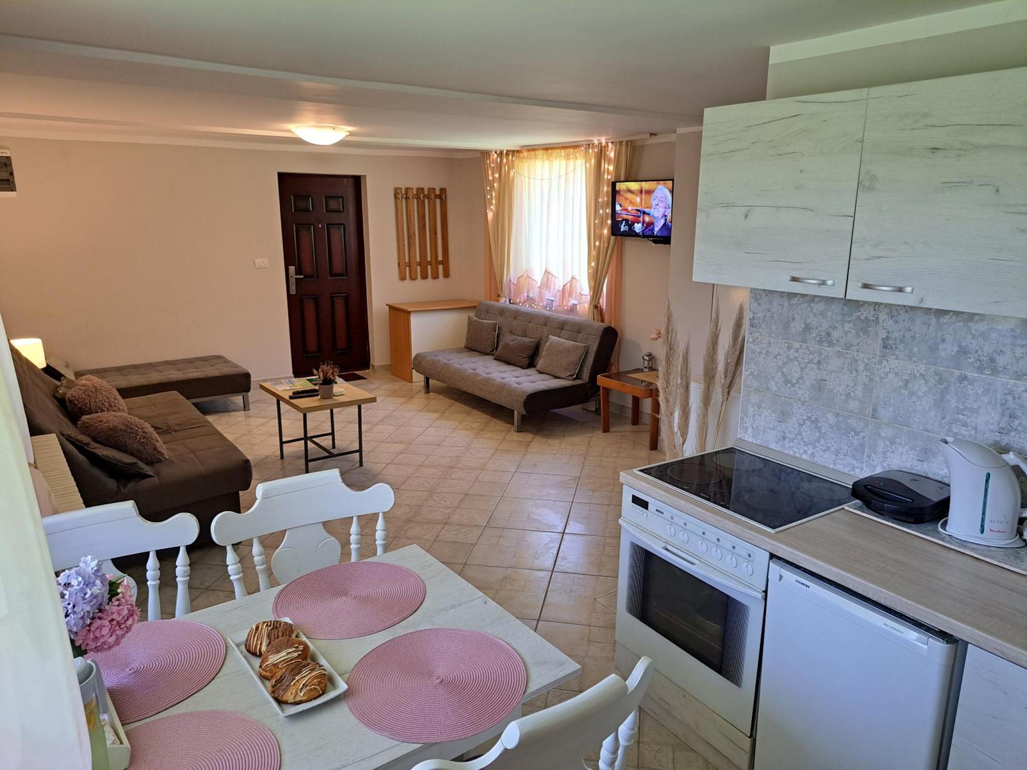 Apartman Cherry Gradac ואליג'בו מראה חיצוני תמונה